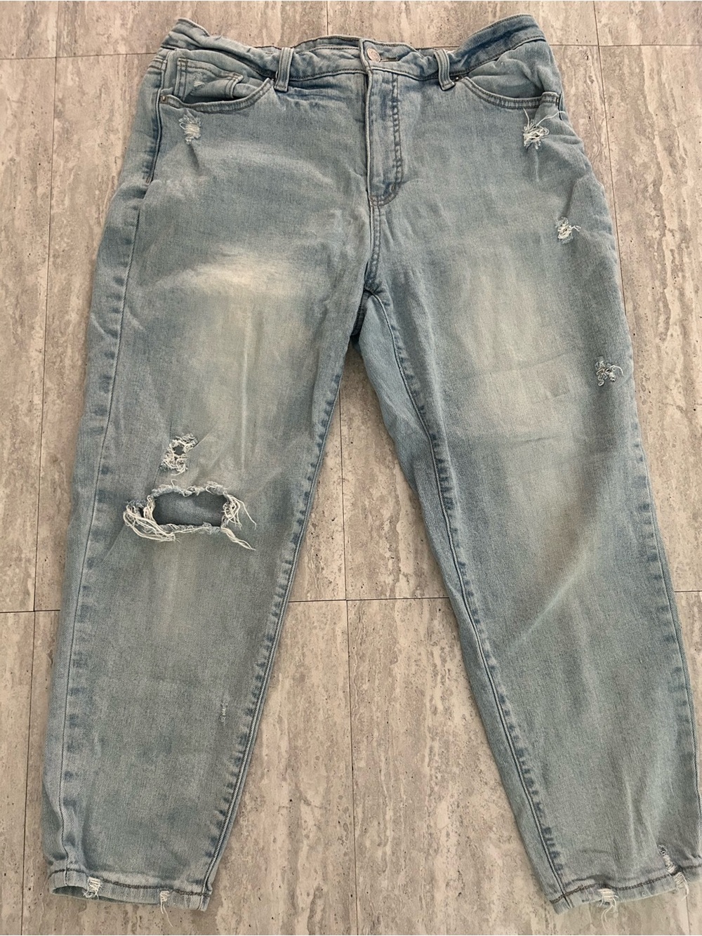 Time and Tru Light Blue Distressed Straight Leg Jeans